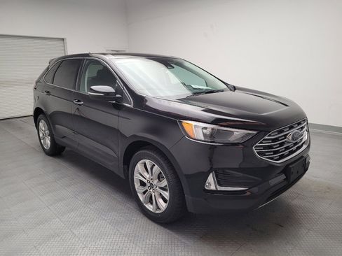 Used 2024 Ford Edge Titanium image 13