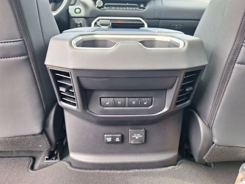New 2026 Toyota Tundra Platinum AWD/4WD image 11