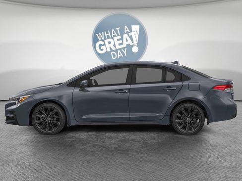 New 2026 Toyota Corolla SE FWD image 3