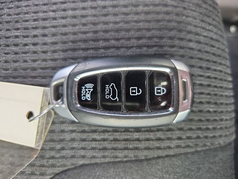 Used 2020 Hyundai Santa Fe SEL w/ Convenience Package FWD image 33