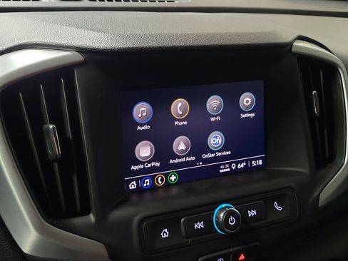 Used 2024 GMC Terrain SLE image 28