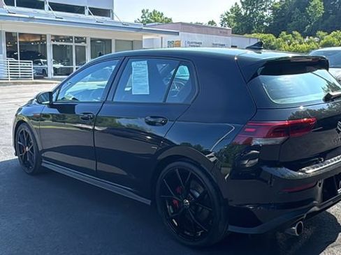 Used 2024 Volkswagen GTI SE FWD image 7