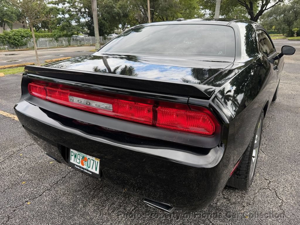 Used 2012 Dodge Challenger R/T RWD image 18