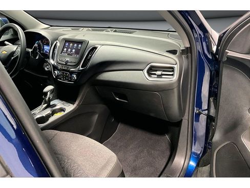 Used 2023 Chevrolet Equinox LT image 17