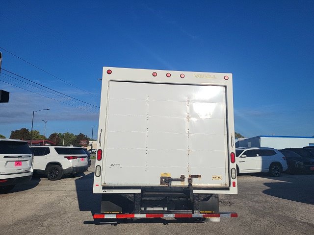 Used 2018 Ford E-350 and Econoline 350 Super Duty w/ Power Windows & Locks Group RWD image 17