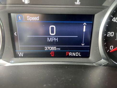 Used 2019 Chevrolet Blazer LT image 12