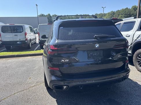 Used 2026 BMW X5 xDrive40i w/ M Sport Package AWD/4WD image 19
