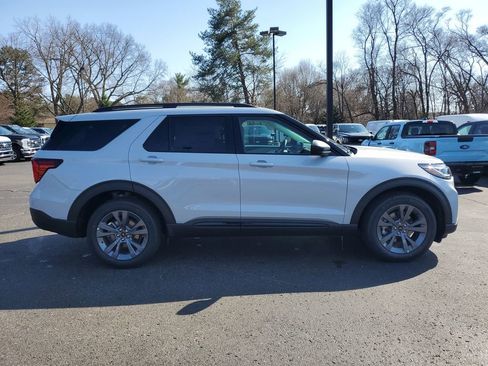 New 2026 Ford Explorer Active image 39