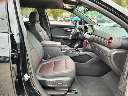 Used 2025 Chevrolet Blazer RS image 24