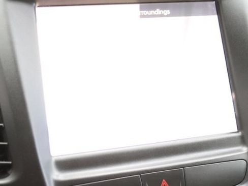 Used 2015 Chrysler 200 C w/ Navigation & Sound Group I FWD image 18