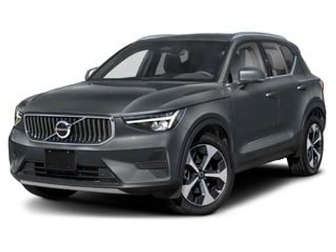 Certified 2025 Volvo XC40 B5 Core image 1