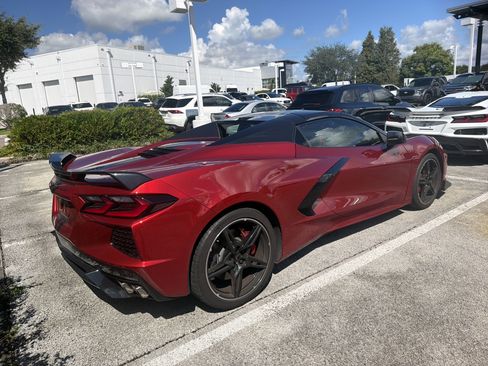 Used 2022 Chevrolet Corvette Stingray Preferred Conv w/ Z51 Performance Package RWD image 2