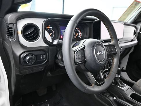Used 2024 Jeep Wrangler Unlimited Sport AWD/4WD image 14