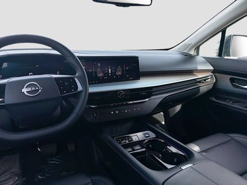 Used 2025 Nissan Murano SL AWD/4WD image 23