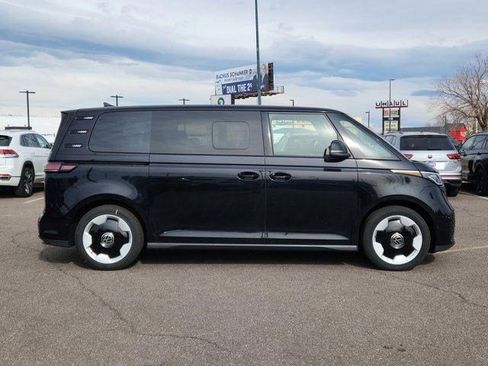 New 2025 Volkswagen ID. Buzz Pro S image 2