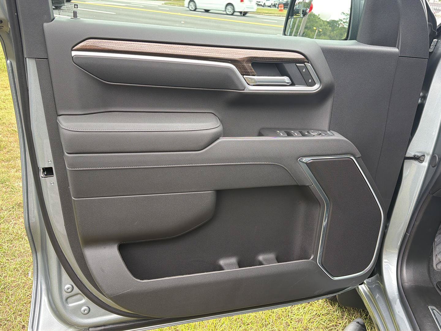 New 2026 Chevrolet Silverado 1500 RST RWD image 15