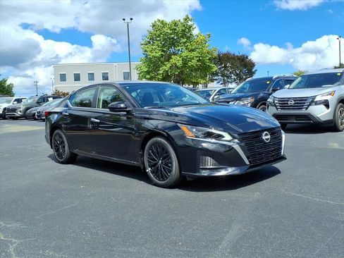 New 2025 Nissan Altima 2.5 SV w/ SV Special Edition Package image 1
