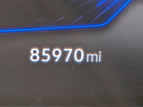 Used 2022 Volkswagen Tiguan SE image 21