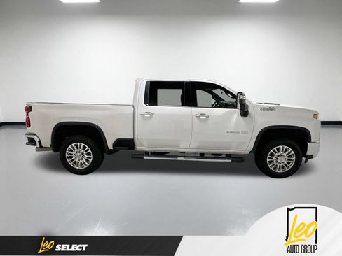Used 2020 Chevrolet Silverado 2500 High Country AWD/4WD image 6