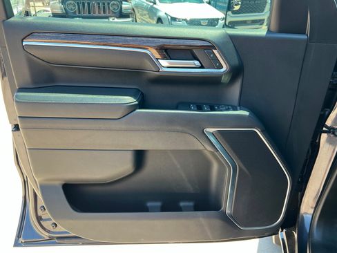 Used 2024 GMC Sierra 1500 Elevation RWD image 15