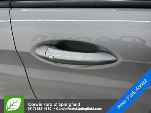 Used 2023 Chevrolet TrailBlazer RS w/ Technology Package image 9