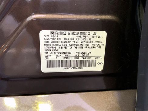 Used 2016 INFINITI Q50 Hybrid image 32