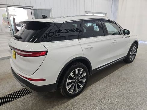 Used 2022 Lincoln Corsair Reserve w/ Equipment Group 201A image 7