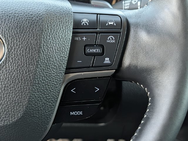 Used 2025 Toyota Camry SE w/ Multimedia Upgrade Package FWD image 21
