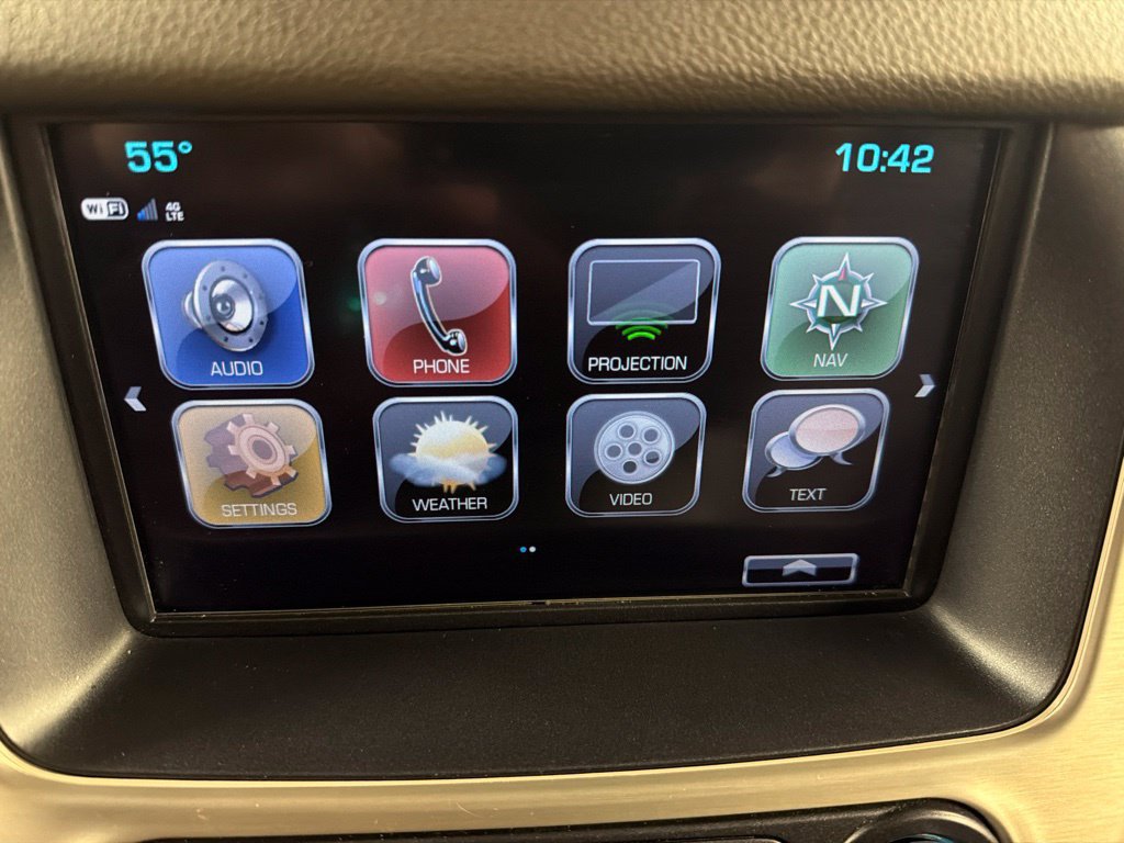 Used 2020 GMC Yukon Denali w/ Denali Ultimate Package AWD/4WD image 9