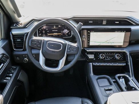 New 2026 GMC Sierra 3500 Denali w/ Denali Reserve Package image 28