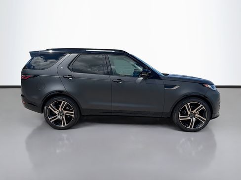 New 2026 Land Rover Discovery Limited Edition AWD/4WD image 6