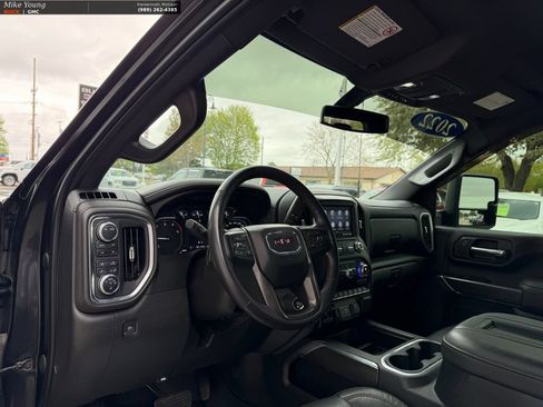Used 2022 GMC Sierra 2500 AT4 w/ Gooseneck/5TH Wheel Package AWD/4WD image 15