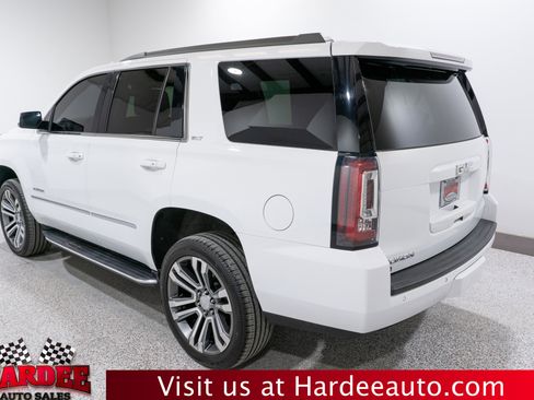 Used 2019 GMC Yukon SLT image 3