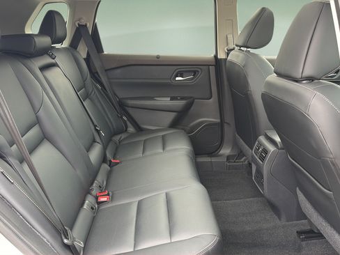 Certified 2023 Nissan Rogue SL w/ SL Premium Package AWD/4WD image 13