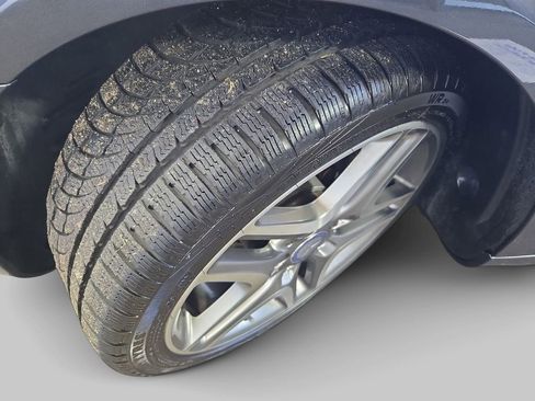 Used 2013 Mercedes-Benz SLK 250 image 28