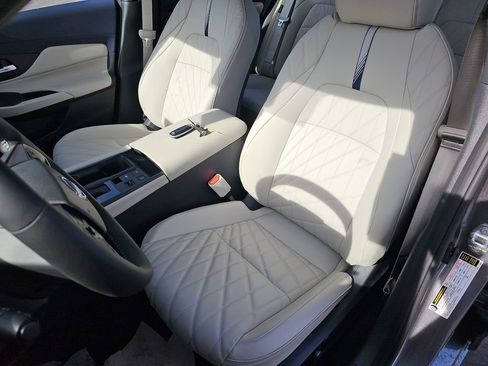 New 2026 Nissan Sentra SL w/ Floor Mat Package FWD image 19