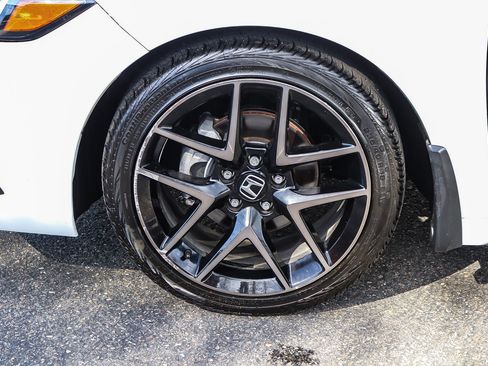 Used 2024 Honda Civic Sport Touring image 13