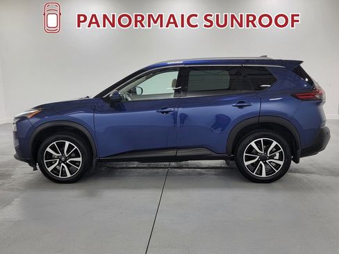Used 2021 Nissan Rogue SV w/ Premium Package image 5
