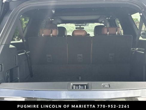 New 2026 Lincoln Navigator L Reserve AWD/4WD image 18