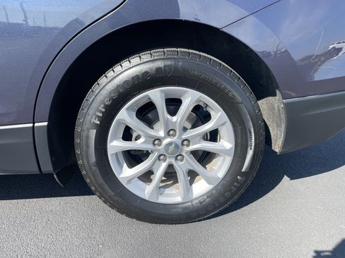Used 2018 Chevrolet Equinox LT FWD image 26