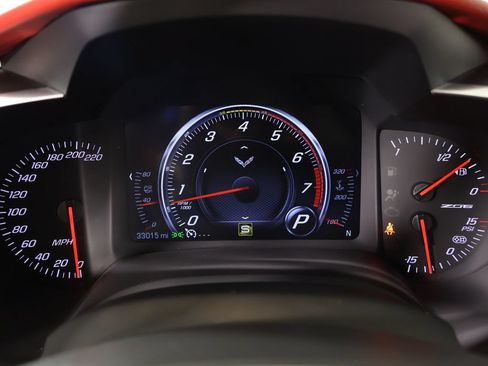 Used 2017 Chevrolet Corvette Z06 w/ Z07 Performance Package RWD image 36