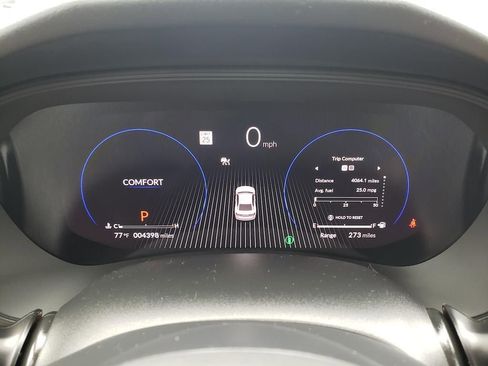 Certified 2025 Acura TLX w/ Technology Package image 23