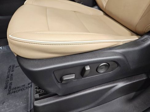 Used 2023 Chevrolet Tahoe Premier w/ Premium Package 2 image 32