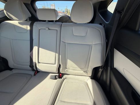 Used 2025 Hyundai Tucson Blue image 35