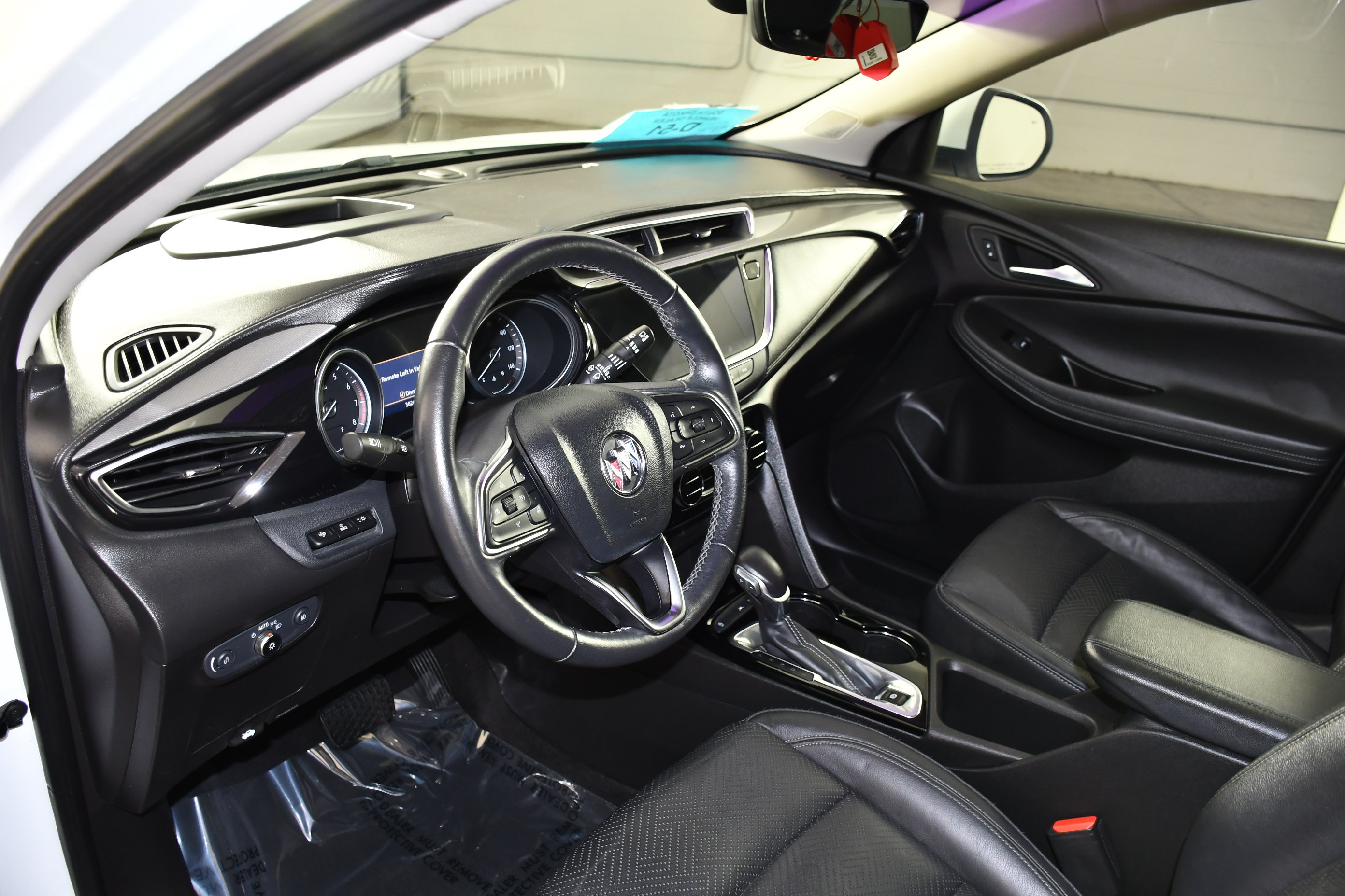Used 2022 Buick Encore GX Essence w/ Advanced Technology Package FWD image 2