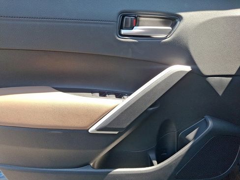 New 2026 Toyota Corolla Cross XLE AWD/4WD image 10