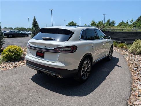 Used 2021 Lincoln Nautilus Reserve w/ Equipment Group 201A AWD/4WD image 5