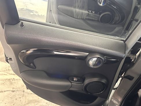 Used 2020 MINI Cooper S image 15