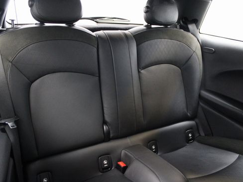 Used 2019 MINI Cooper S image 20