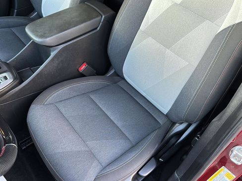 Used 2024 Chevrolet Trax RS w/ Sunroof Package image 20